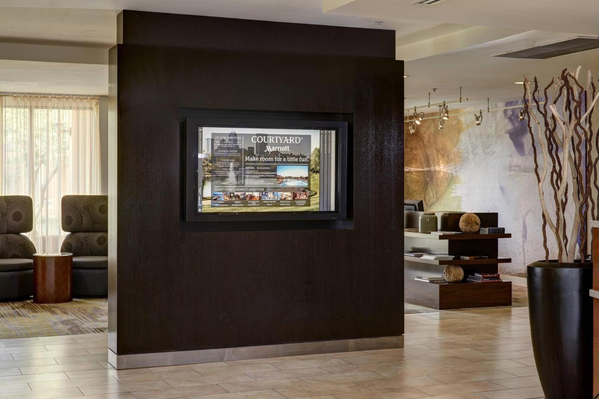 คอร์ทยาร์ด อินเดียนาโพลิส แอร์พอร์ต Hotel ภายนอก รูปภาพ