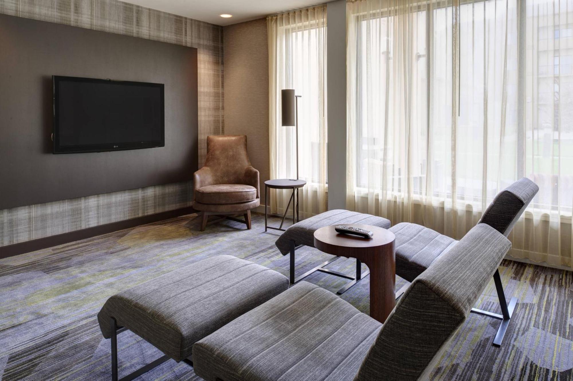 คอร์ทยาร์ด อินเดียนาโพลิส แอร์พอร์ต Hotel ภายนอก รูปภาพ