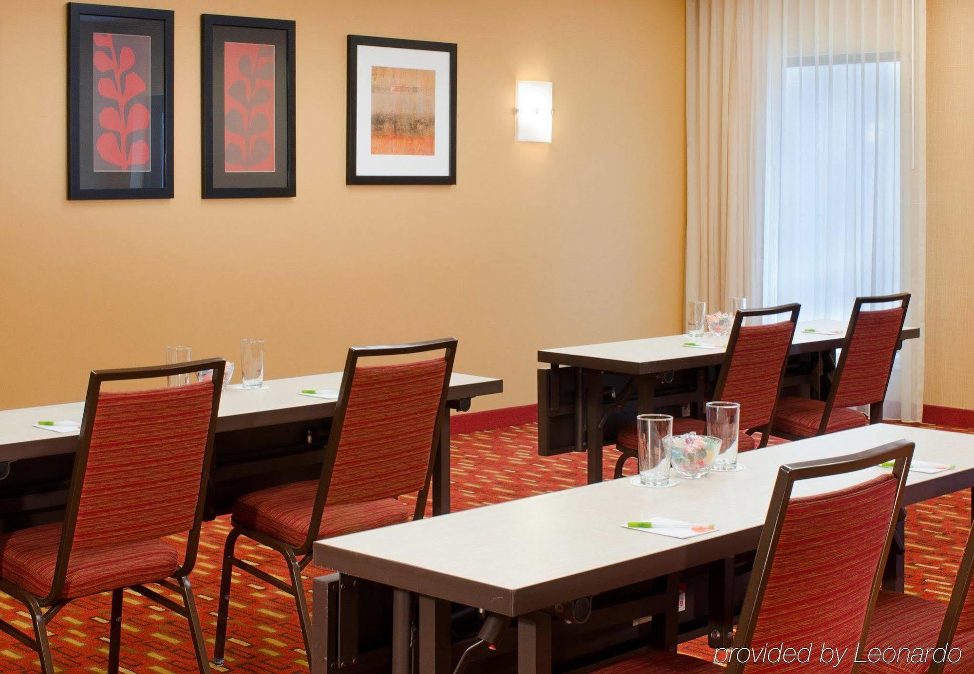 คอร์ทยาร์ด อินเดียนาโพลิส แอร์พอร์ต Hotel ภายนอก รูปภาพ
