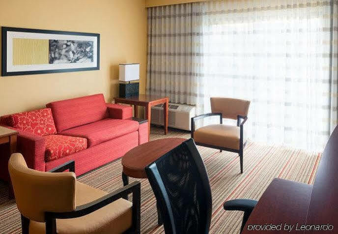 คอร์ทยาร์ด อินเดียนาโพลิส แอร์พอร์ต Hotel ภายนอก รูปภาพ
